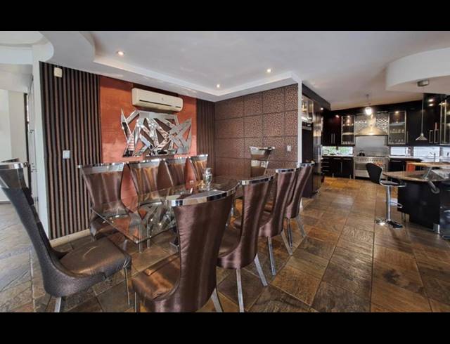 4 BEDROOM HOUSE FOR SALE IN CYCAD ESTATE